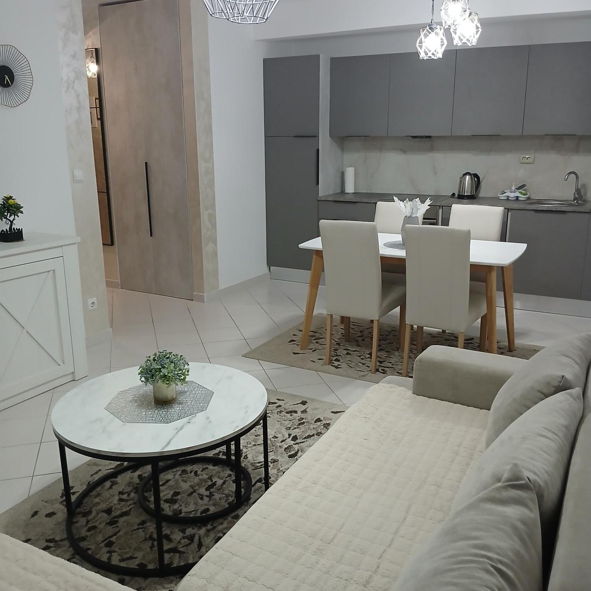 Apartman Pontis Okrug Gornji 트로기르 외부 사진